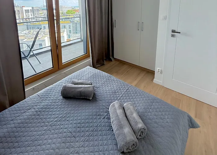 Modern Blue Daire Krakow